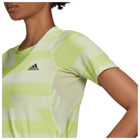 Adidas Γυναικεία κοντομάνικη μπλούζα Fast Allover print